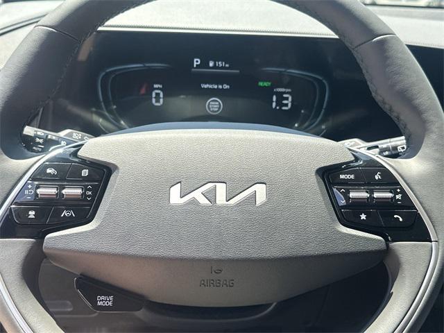 new 2025 Kia Niro car, priced at $35,105