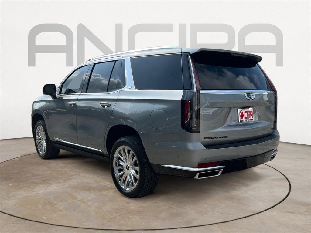 used 2024 Cadillac Escalade car, priced at $81,991