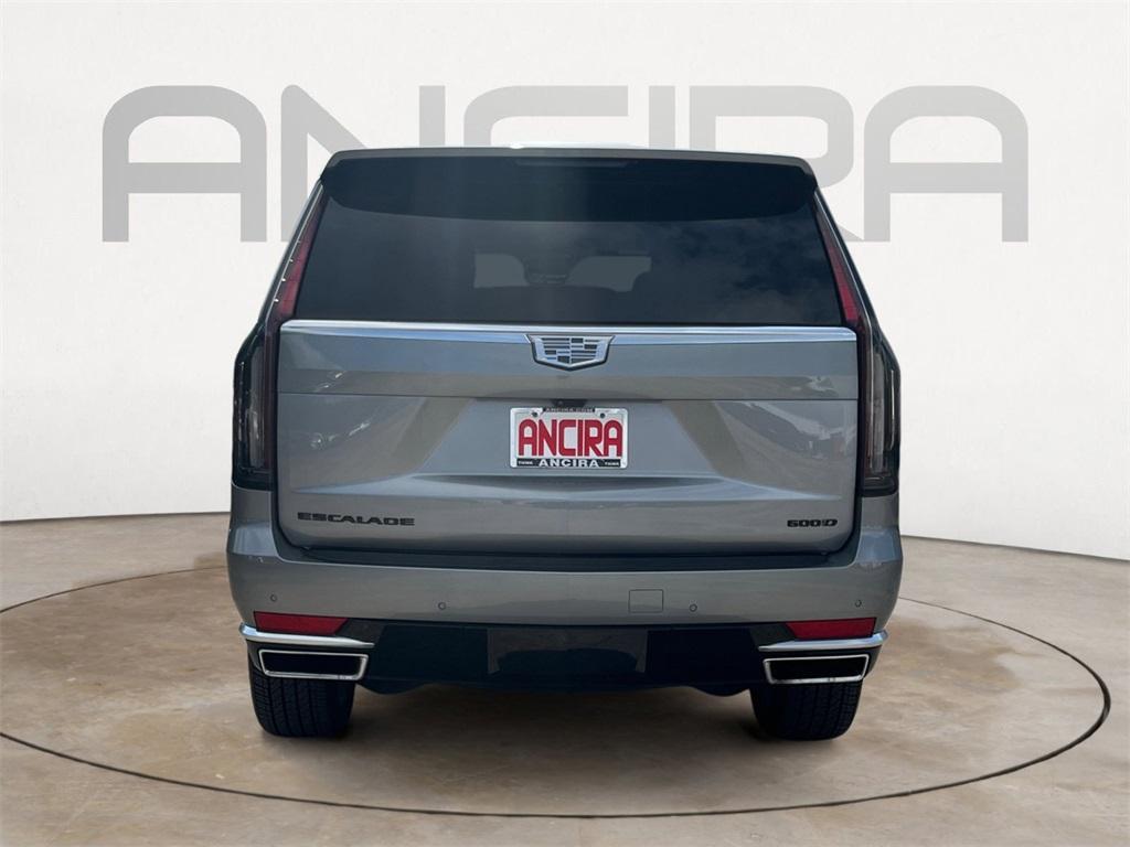 used 2024 Cadillac Escalade car, priced at $81,991