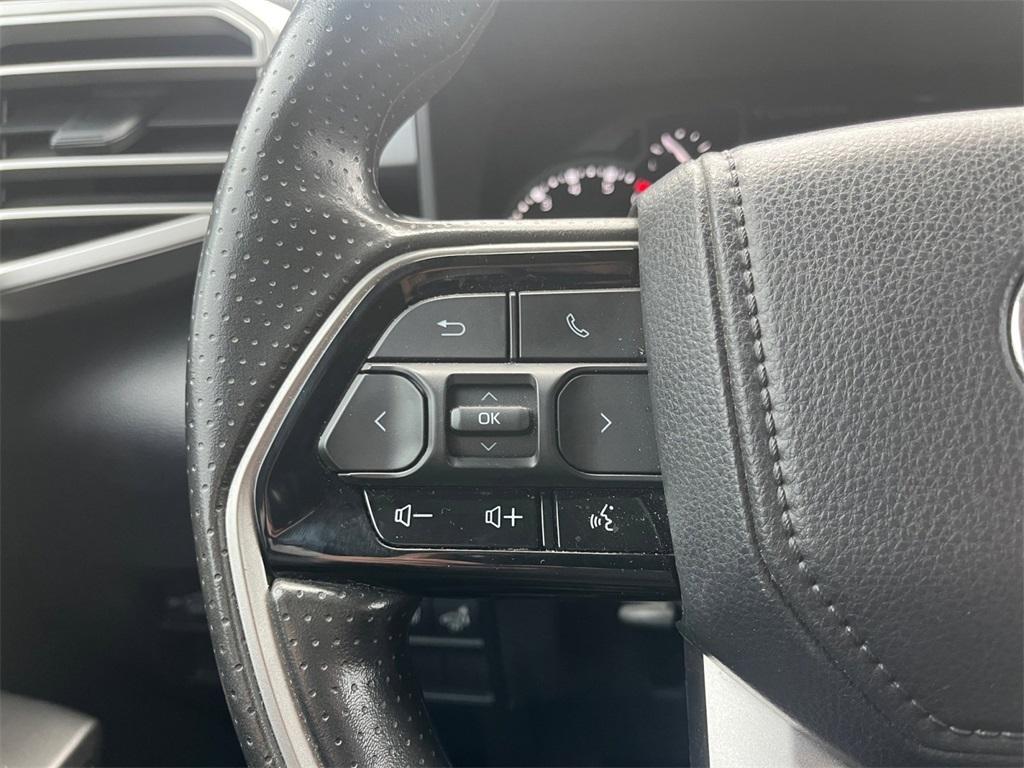 used 2022 Toyota Tundra car, priced at $33,473