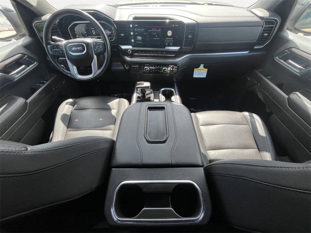 used 2022 GMC Sierra 1500 car, priced at $34,996
