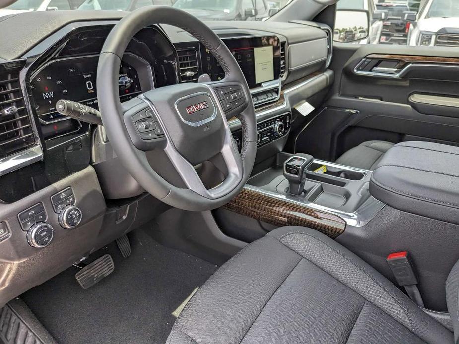 new 2024 GMC Sierra 1500 car, priced at $51,405