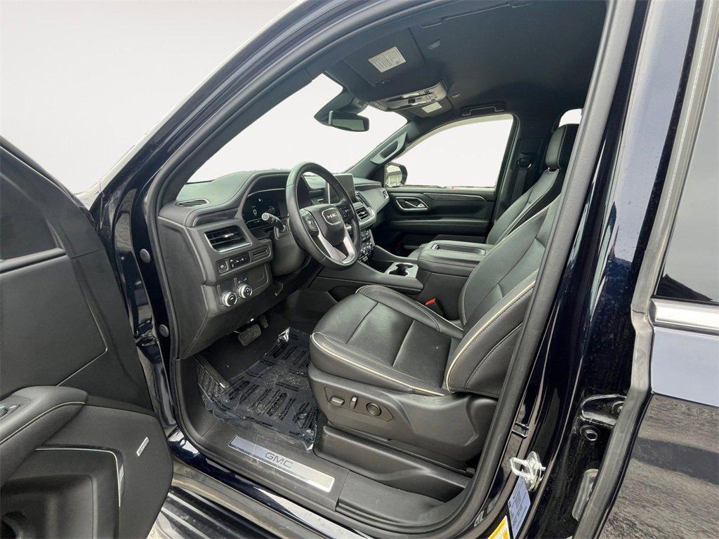 used 2023 GMC Yukon XL car, priced at $52,873