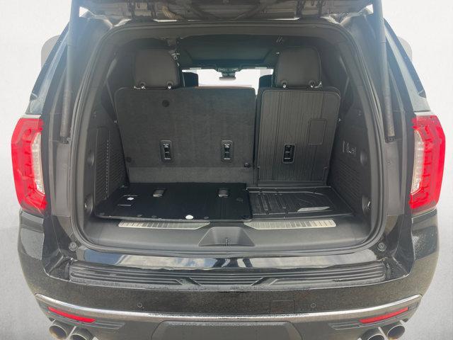 used 2024 GMC Yukon car