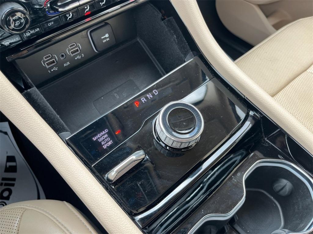 used 2021 Jeep Grand Cherokee L car, priced at $30,780