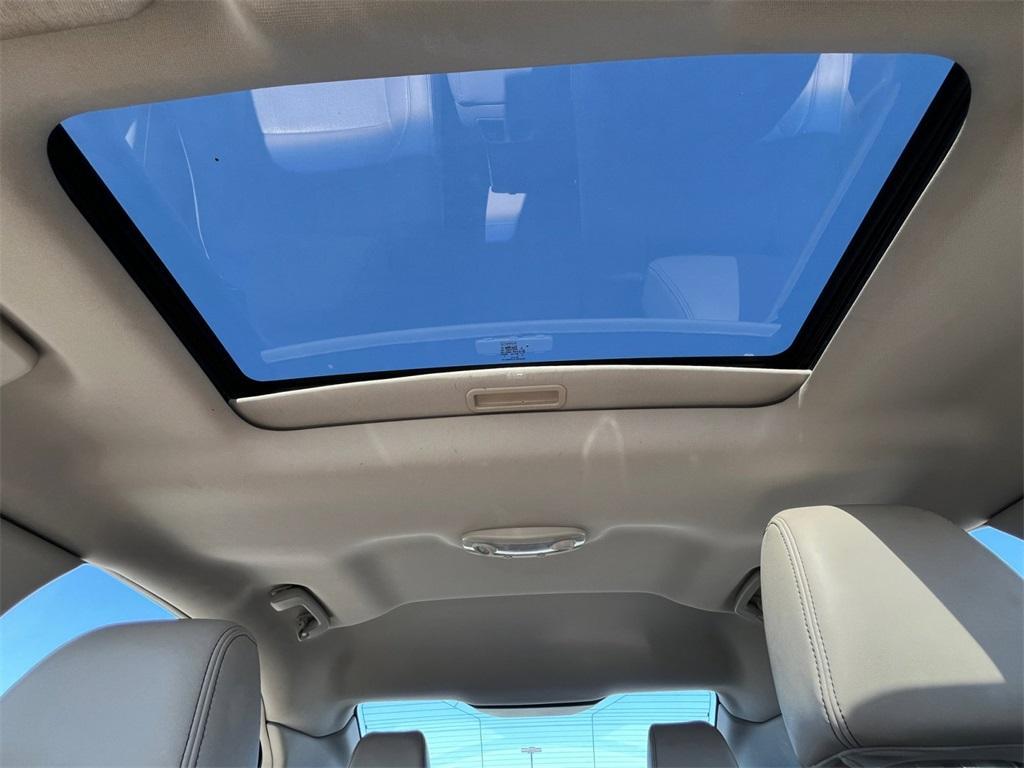 used 2011 Ford Taurus car, priced at $8,463