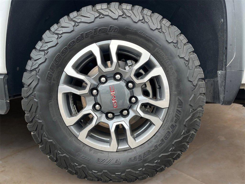 used 2022 GMC Sierra 2500 car, priced at $56,991