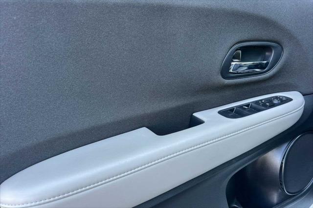 used 2022 Honda HR-V car, priced at $18,999