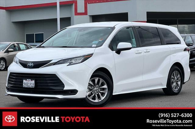 used 2022 Toyota Sienna car, priced at $35,999