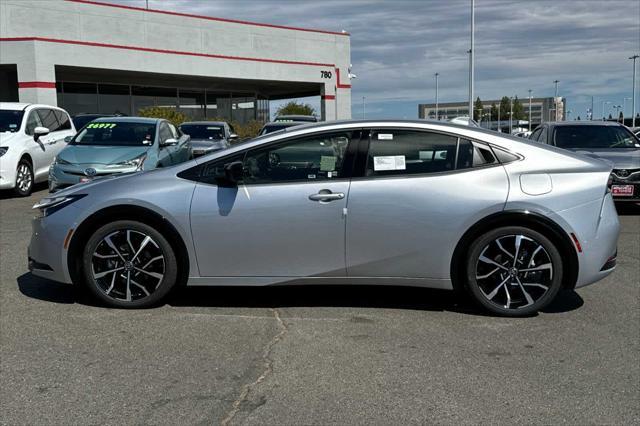 new 2025 Toyota Prius Plug-In Hybrid car, priced at $39,051