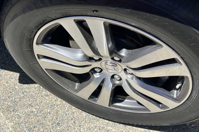 used 2017 Honda Pilot car, priced at $25,999