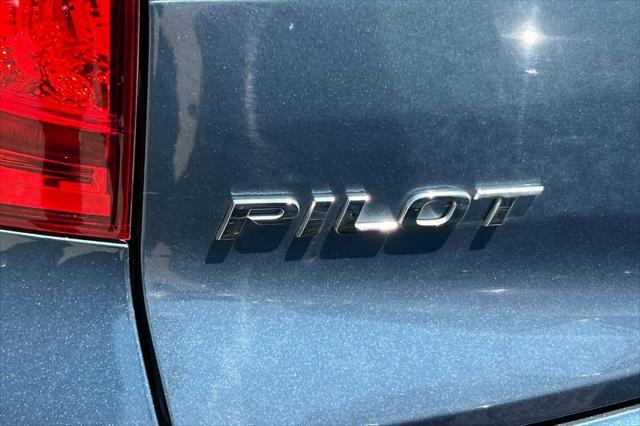 used 2017 Honda Pilot car, priced at $25,999