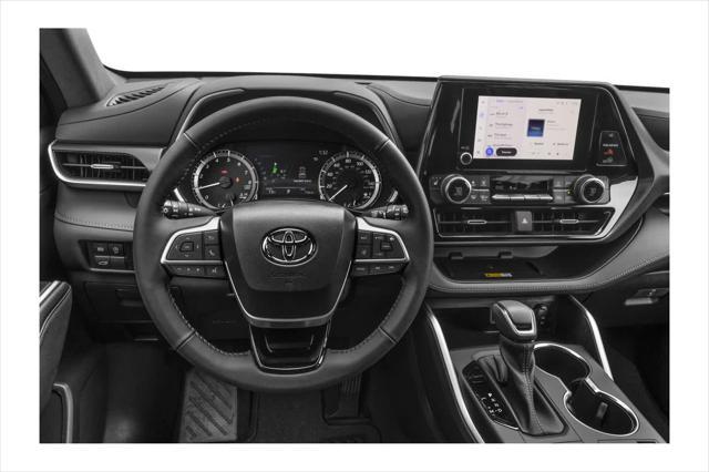 used 2024 Toyota Highlander car, priced at $45,999