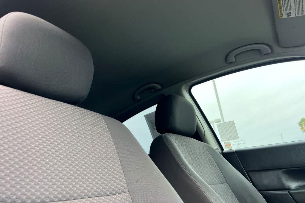 used 2005 Ford Focus car, priced at $4,999