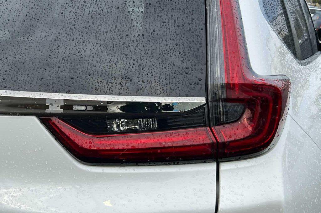 used 2022 Honda CR-V Hybrid car, priced at $30,977