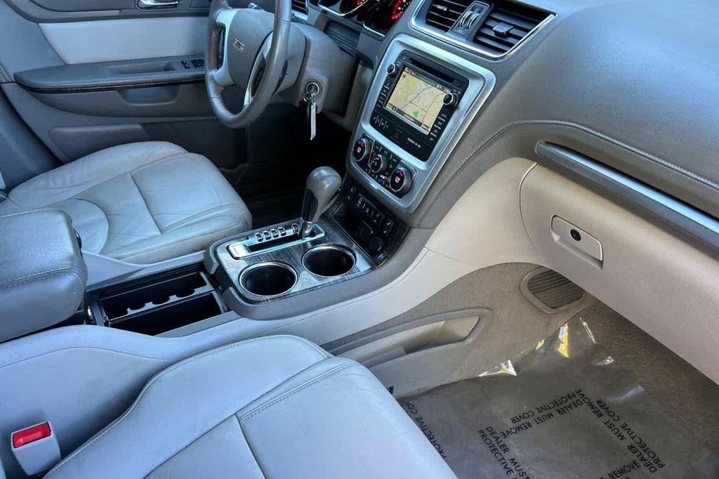 used 2015 GMC Acadia car, priced at $10,977
