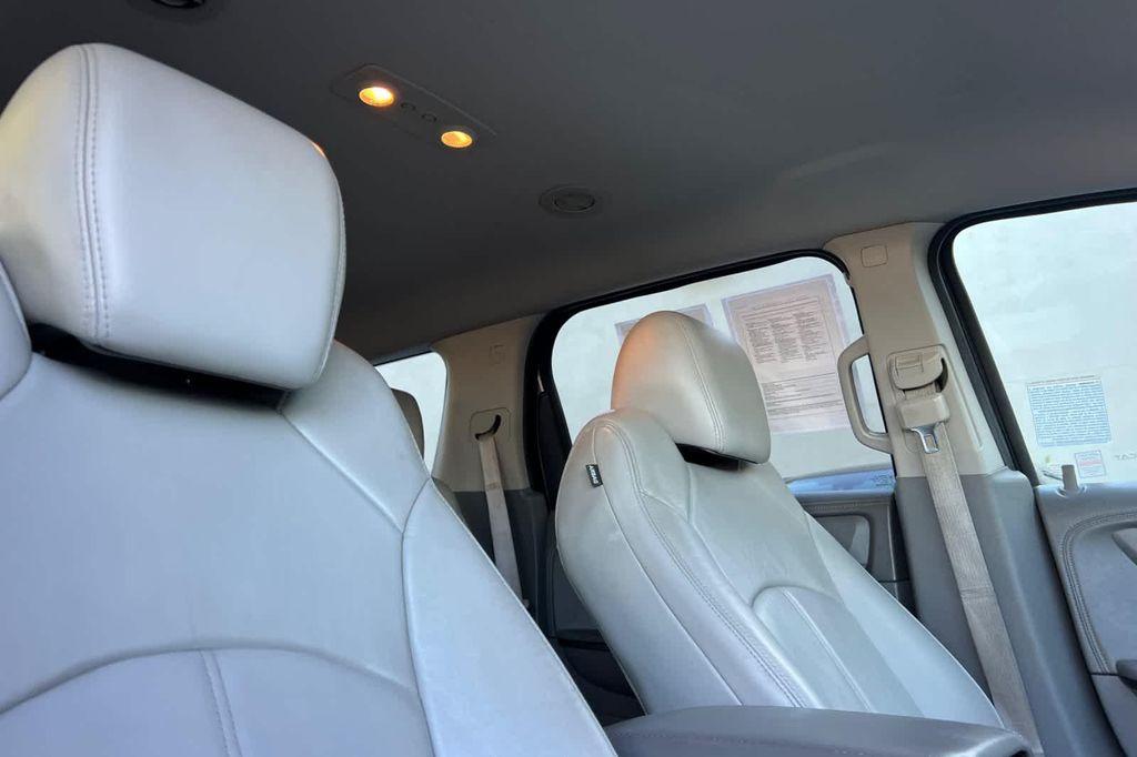 used 2015 GMC Acadia car, priced at $10,977