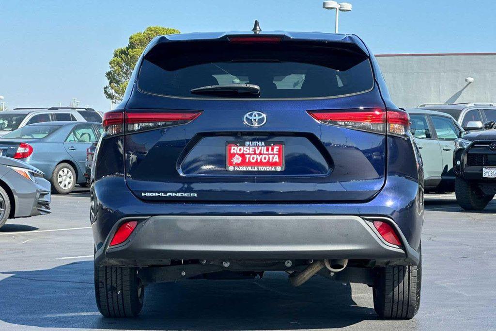used 2023 Toyota Highlander car, priced at $29,977