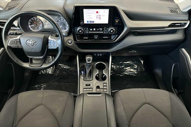 used 2023 Toyota Highlander car, priced at $34,977