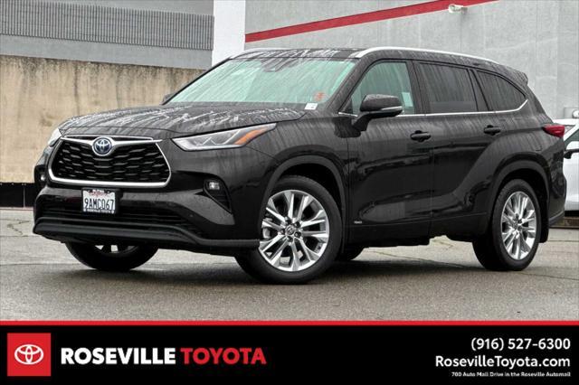 used 2022 Toyota Highlander Hybrid car, priced at $47,977