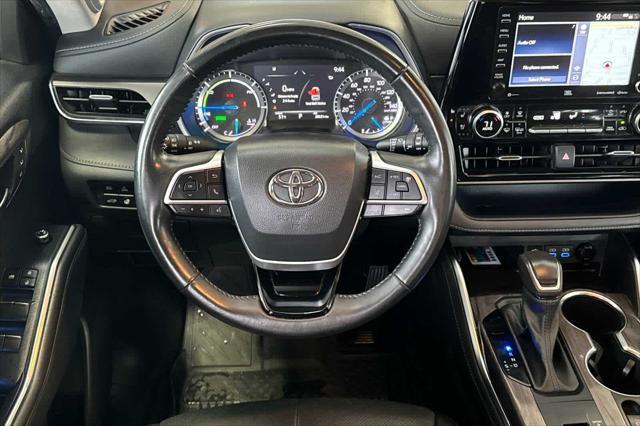 used 2022 Toyota Highlander Hybrid car, priced at $47,977