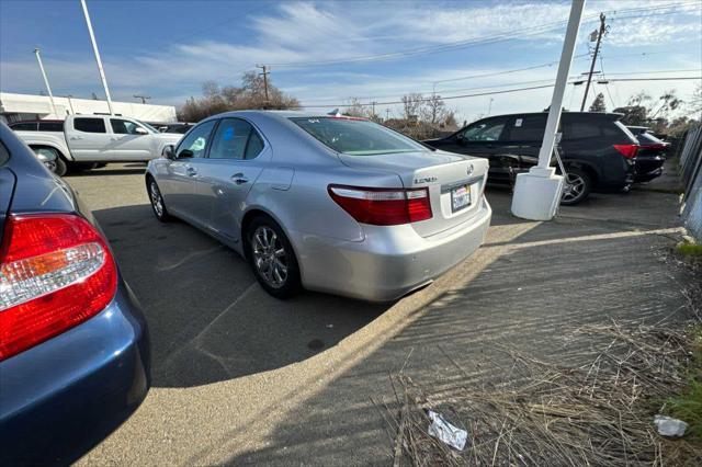 used 2007 Lexus LS 460 car, priced at $11,999