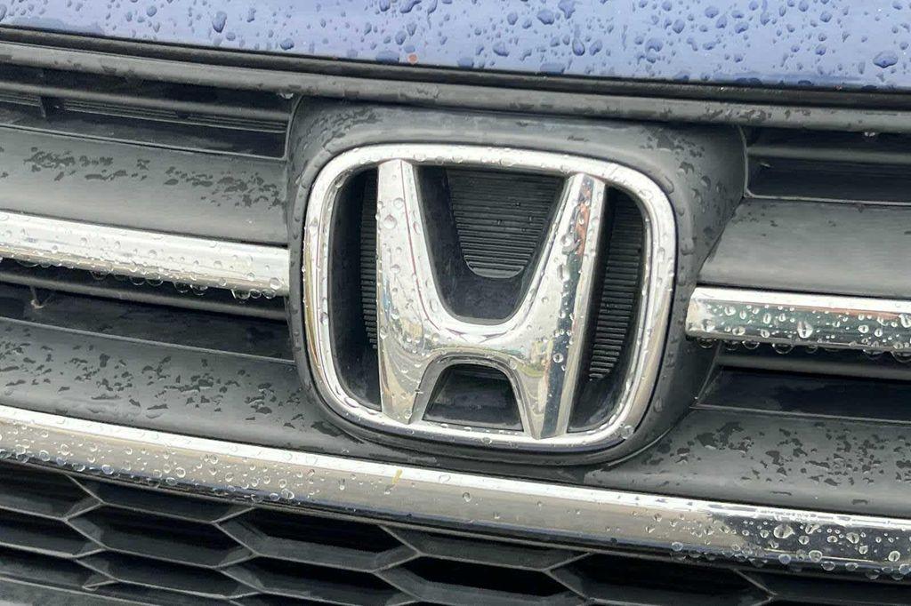 used 2010 Honda CR-V car, priced at $7,999