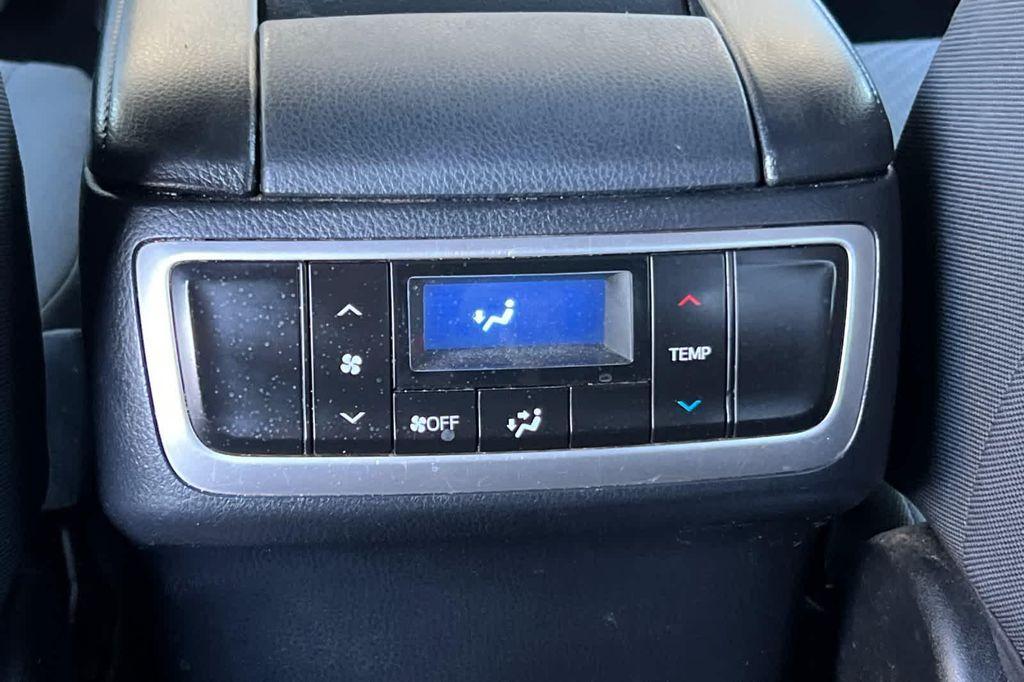 used 2018 Toyota Highlander car, priced at $21,977