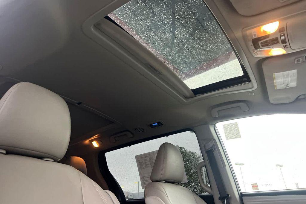 used 2019 Toyota Sienna car, priced at $32,477