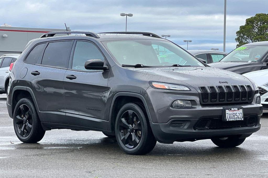 used 2017 Jeep Cherokee car, priced at $7,977