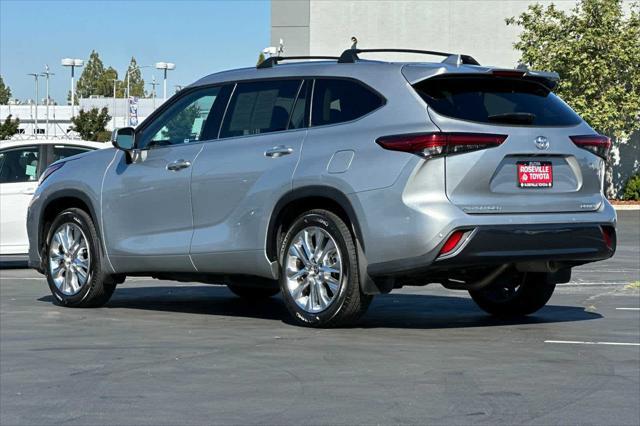 used 2023 Toyota Highlander car, priced at $42,977