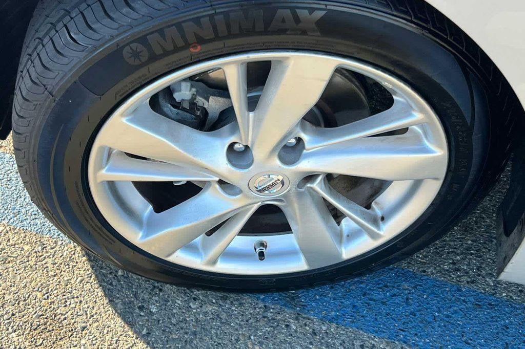 used 2013 Nissan Altima car, priced at $4,999