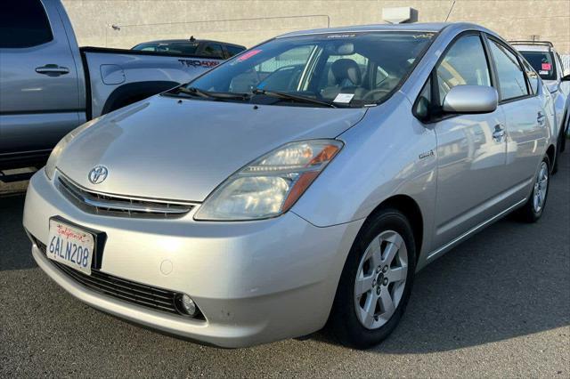 used 2007 Toyota Prius car, priced at $9,999