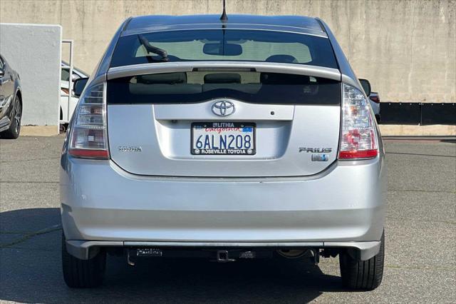 used 2007 Toyota Prius car, priced at $9,999