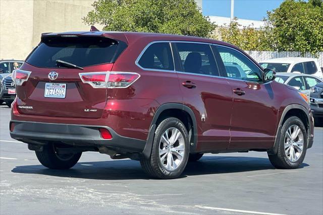 used 2014 Toyota Highlander car, priced at $13,977