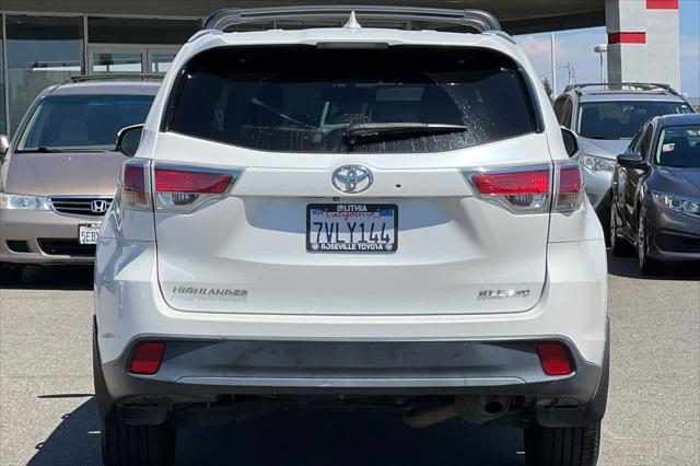 used 2016 Toyota Highlander car, priced at $12,977