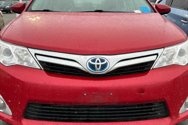 used 2014 Toyota Camry Hybrid car, priced at $13,999