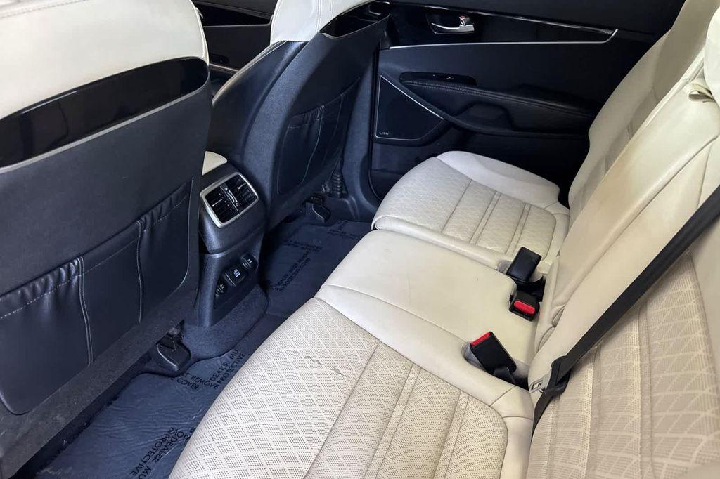 used 2017 Kia Sorento car, priced at $15,977