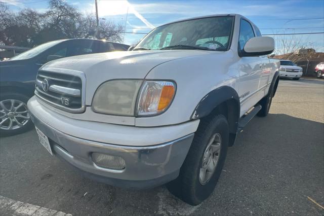 used 2001 Toyota Tundra car, priced at $10,999