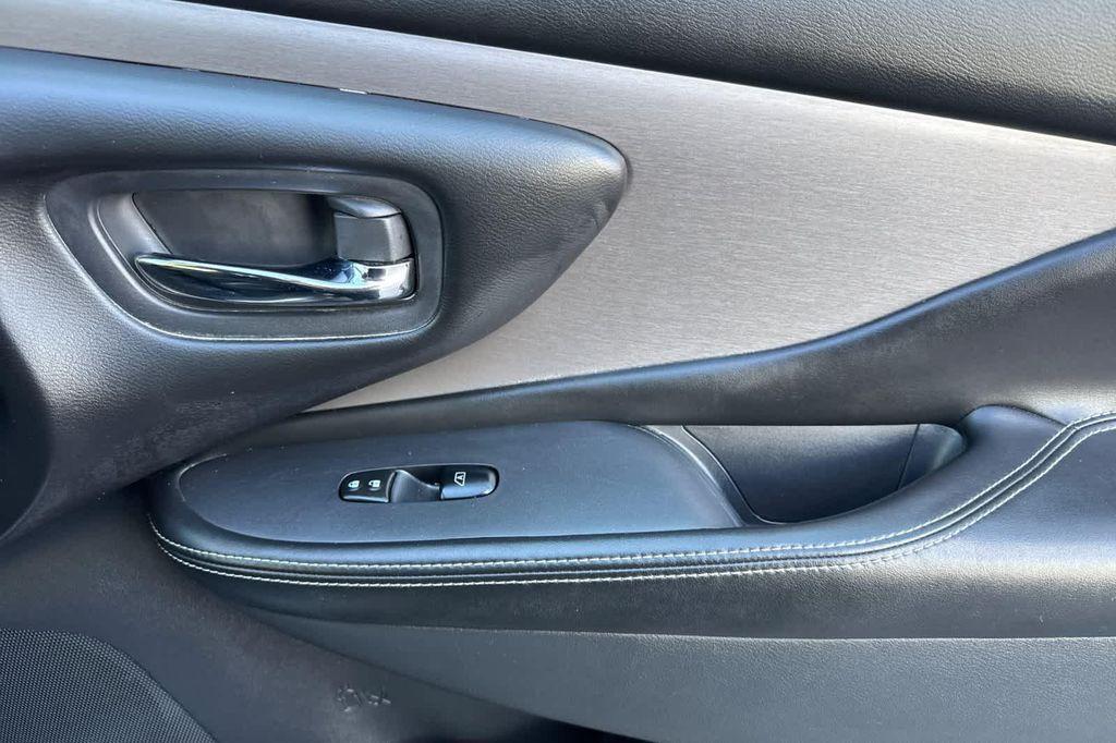 used 2023 Nissan Murano car, priced at $18,977