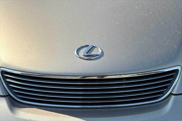 used 2006 Lexus ES 330 car, priced at $9,999