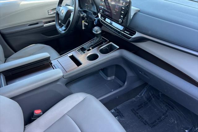 used 2023 Toyota Sienna car, priced at $43,999