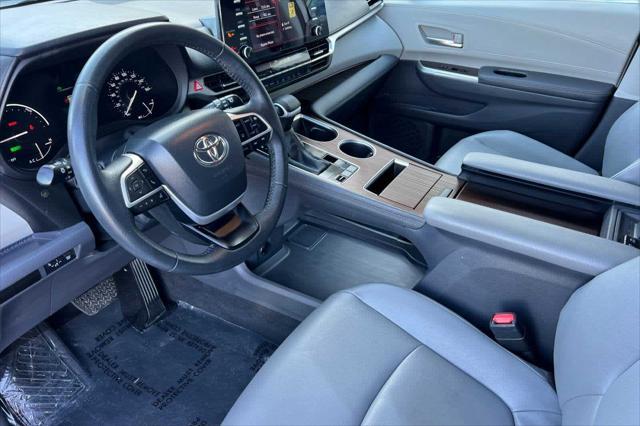 used 2023 Toyota Sienna car, priced at $43,999