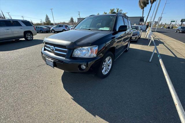 used 2006 Toyota Highlander Hybrid car, priced at $7,999