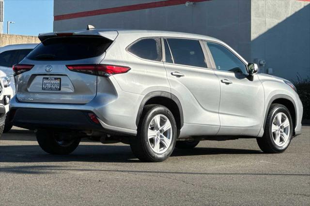 used 2023 Toyota Highlander car, priced at $34,977