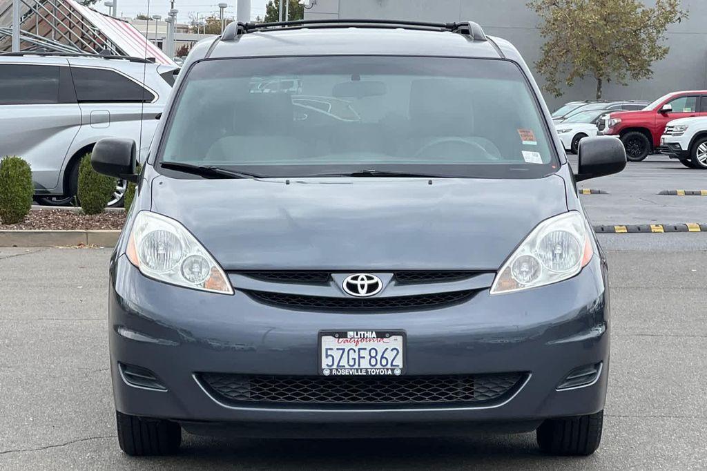 used 2007 Toyota Sienna car, priced at $9,999