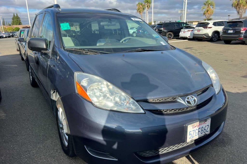used 2007 Toyota Sienna car, priced at $9,999