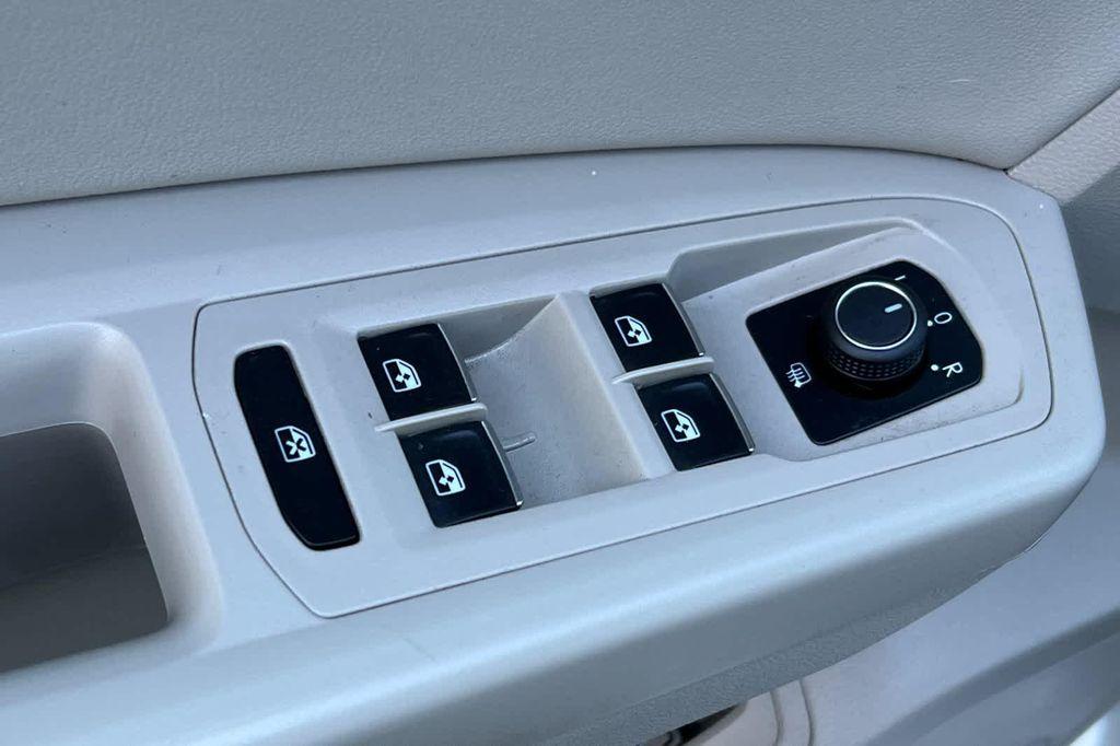 used 2019 Volkswagen Atlas car, priced at $18,977