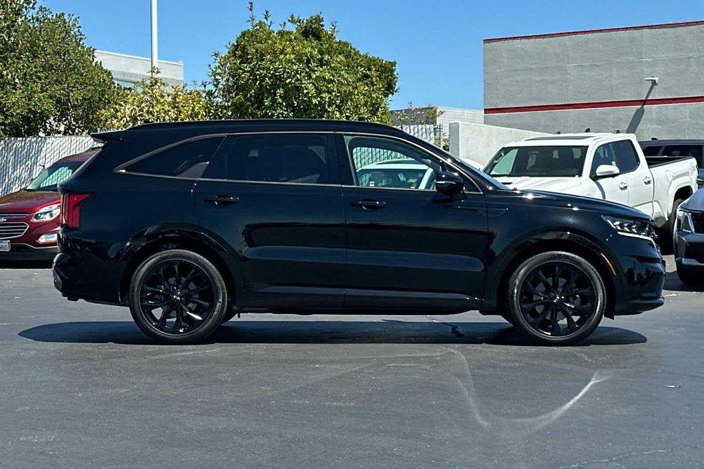 used 2021 Kia Sorento car, priced at $34,999