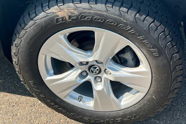 used 2020 Toyota RAV4 Hybrid car, priced at $28,999